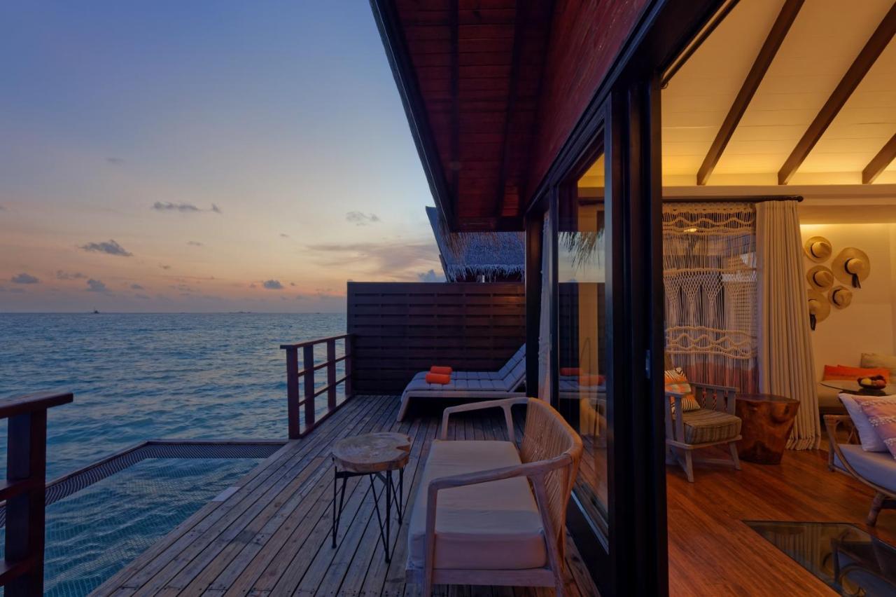 Grand Park Kodhipparu Maldives Hotel Baros Island Bagian luar foto