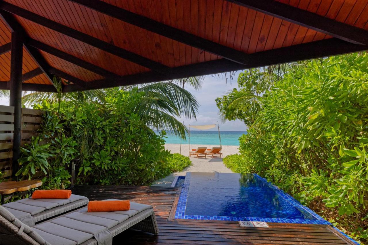 Grand Park Kodhipparu Maldives Hotel Baros Island Bagian luar foto