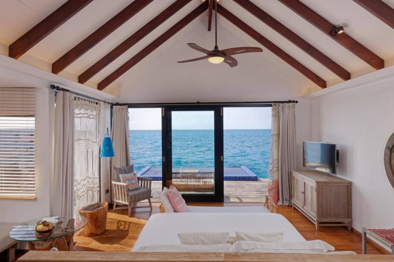 Grand Park Kodhipparu Maldives Hotel Baros Island Bagian luar foto